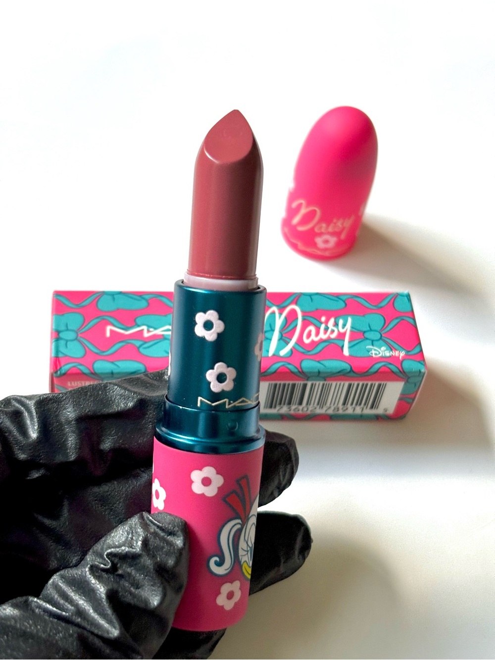 ❗️SALE❗️✨MAC x Daisy Duck Dusty Soft  Pink Lipstick✨Limited Edition✨
